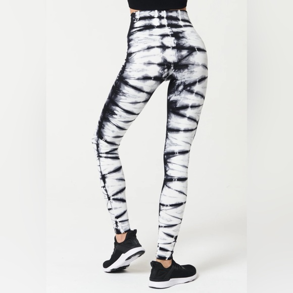 Nux Eclipse Black Tie Dye Vitalia Legging Pant - Picture 5 of 7